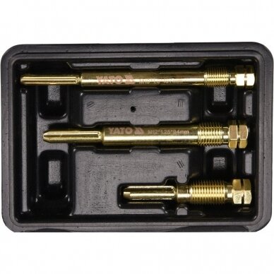 Glow plug cleaning kit